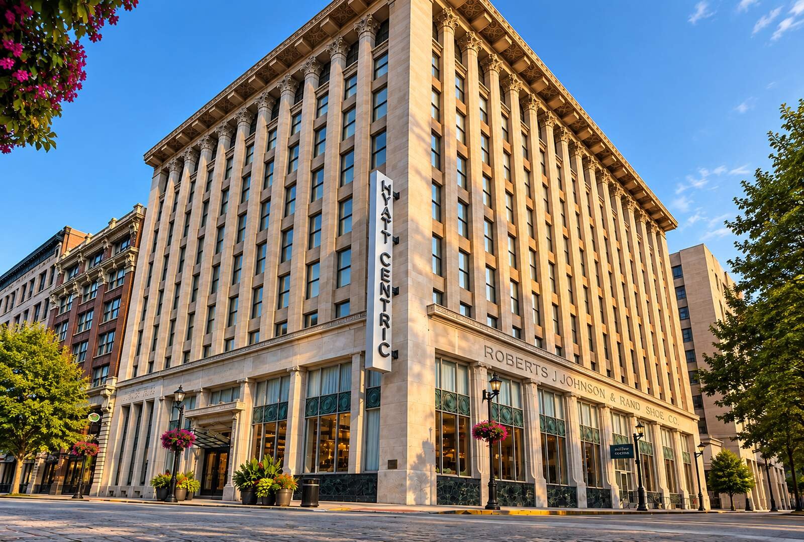 Hyatt Centric Downtown St. Louis exterior on Washington Avenue