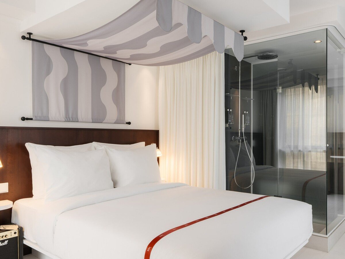 Guest room at Ruby Lilou in Marseille, one of IHG’s recent European additions