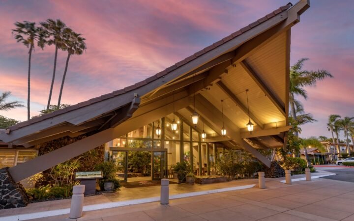 Best Western Plus Island Palms Hotel and Marina within the WorldHotels portfolio