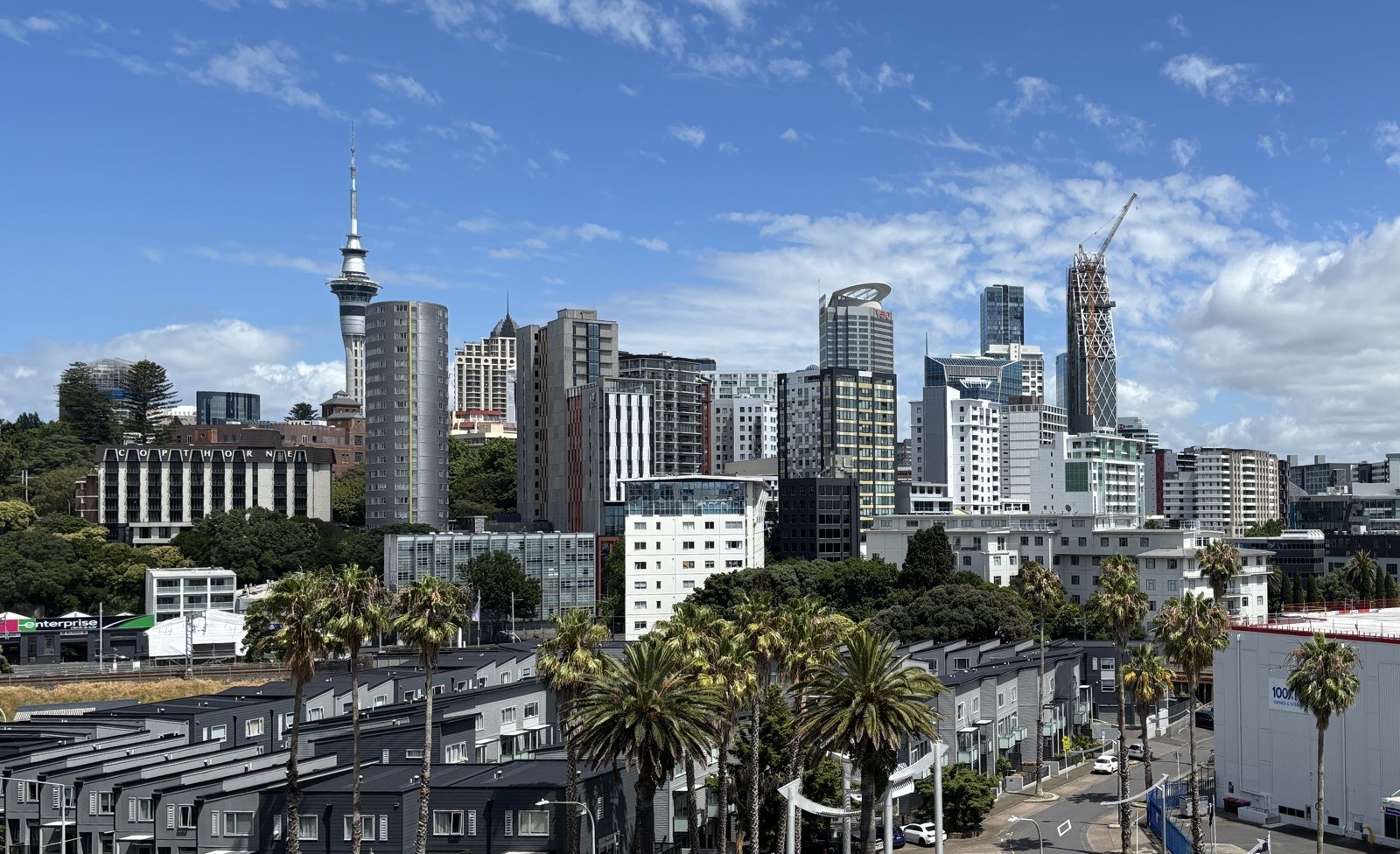 Oaks Auckland Hotel leads the brand’s new look